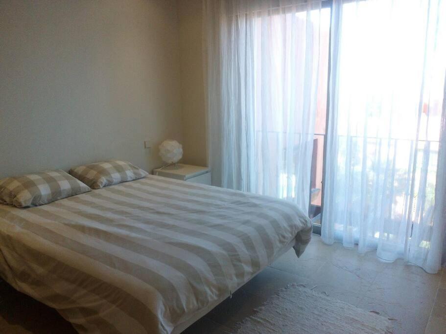 Luxurious Townhouse With Sea Views Manilva Exterior foto