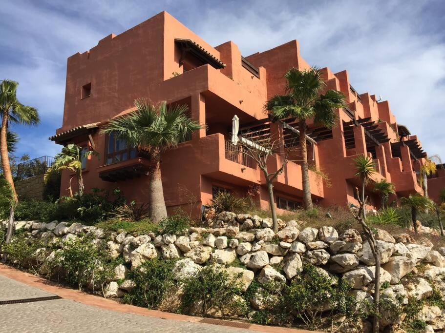 Luxurious Townhouse With Sea Views Manilva Exterior foto