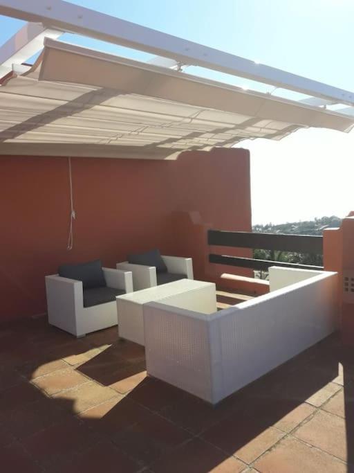 Luxurious Townhouse With Sea Views Manilva Exterior foto