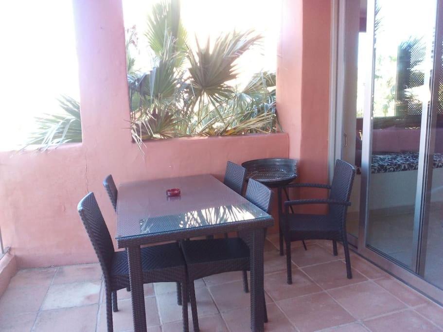 Luxurious Townhouse With Sea Views Manilva Exterior foto